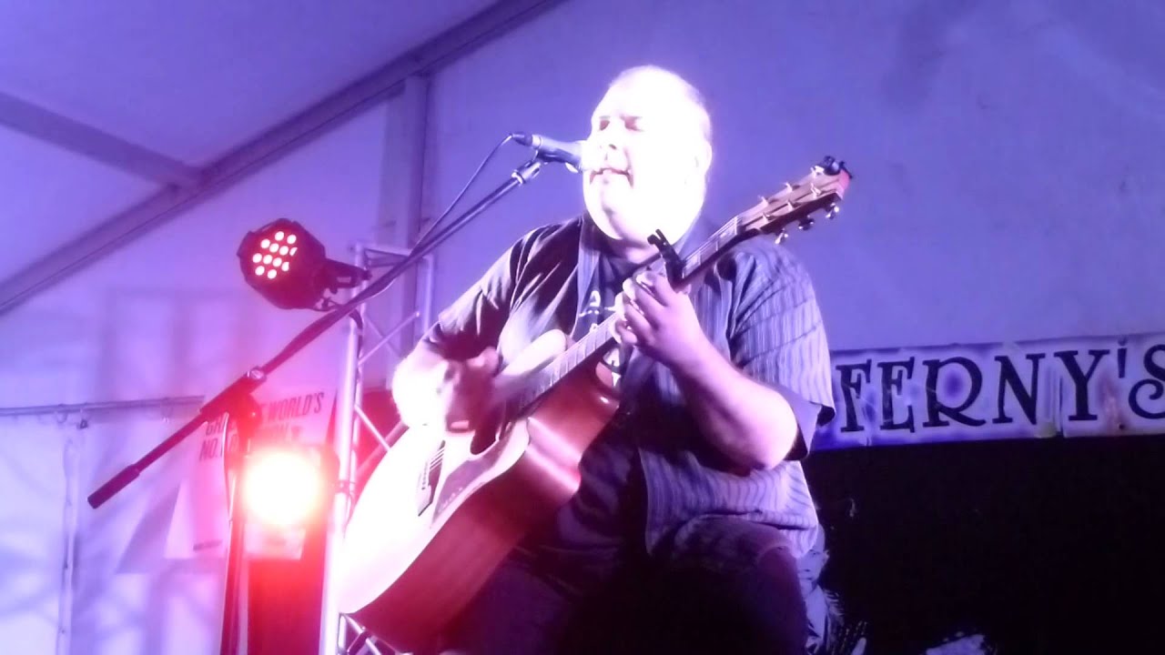 Lloyd Spiegel 2015-10-02 Right Next Door (Because Of Me) at The GSBF Narooma