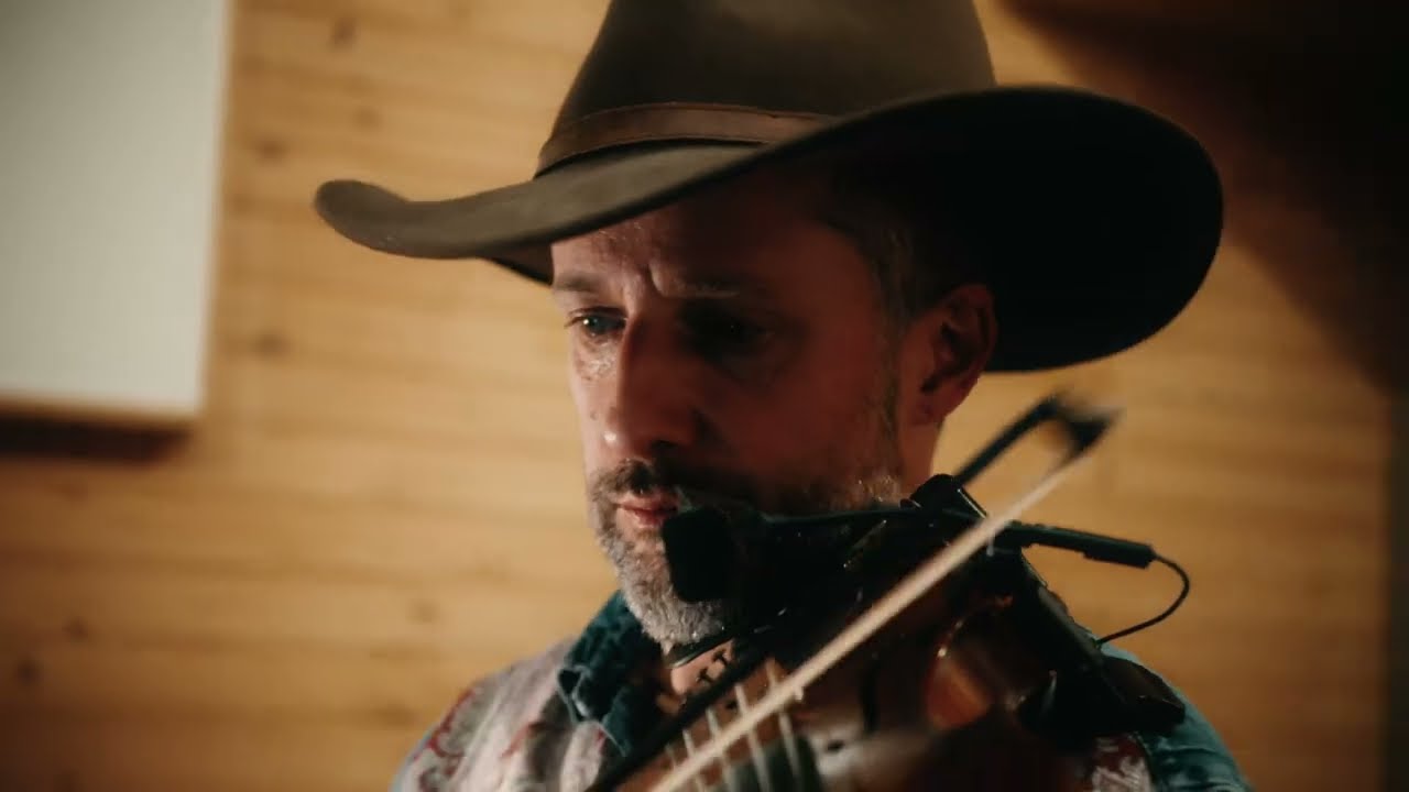 Prince JeanPierre | Loveless | Live video