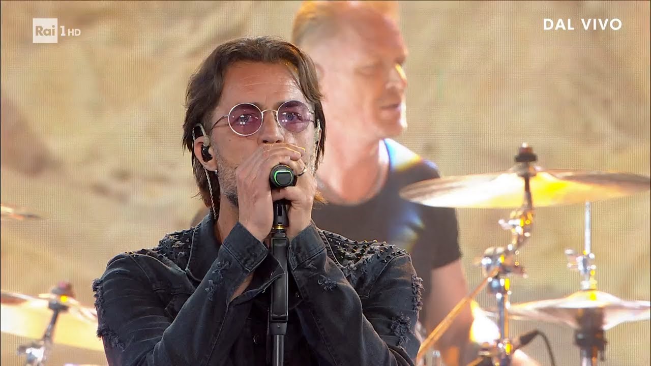 Achtung Babies cantano 