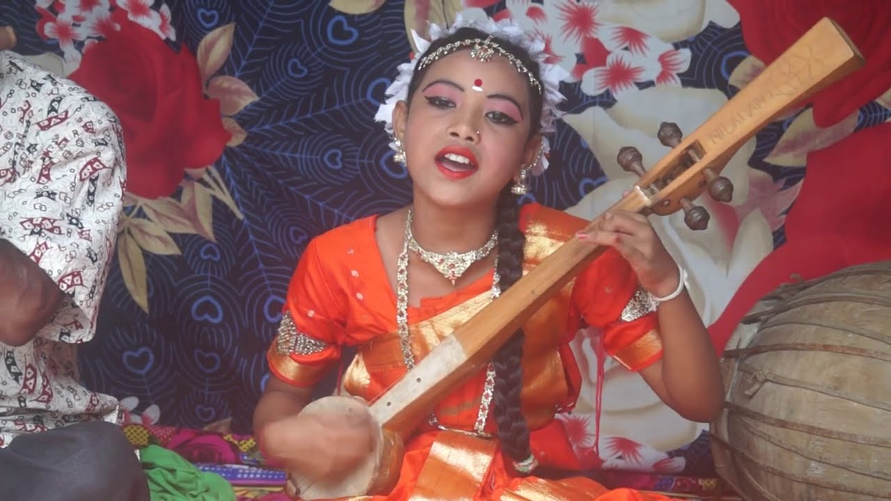 ওকি গাড়িয়াল রে ঐ দেখা যায় বাবার দেশের ময়াল রে ।।