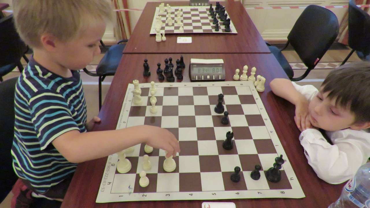 REAL CHESS - Children Chess