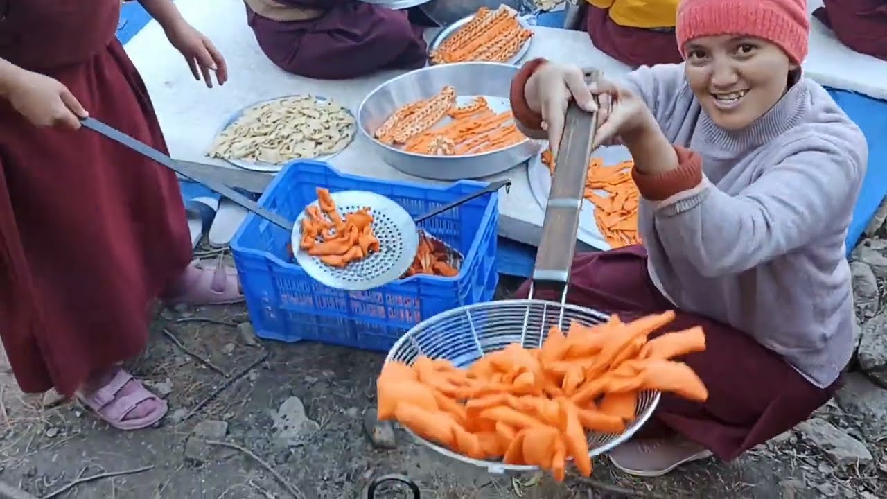 Making khabse for losar(New Year)at Jangsemling.