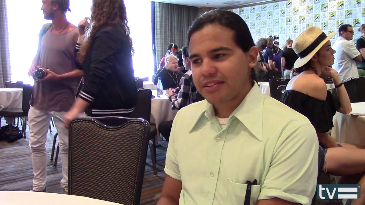Carlos Valdes Interview - THE FLASH SEASON 3