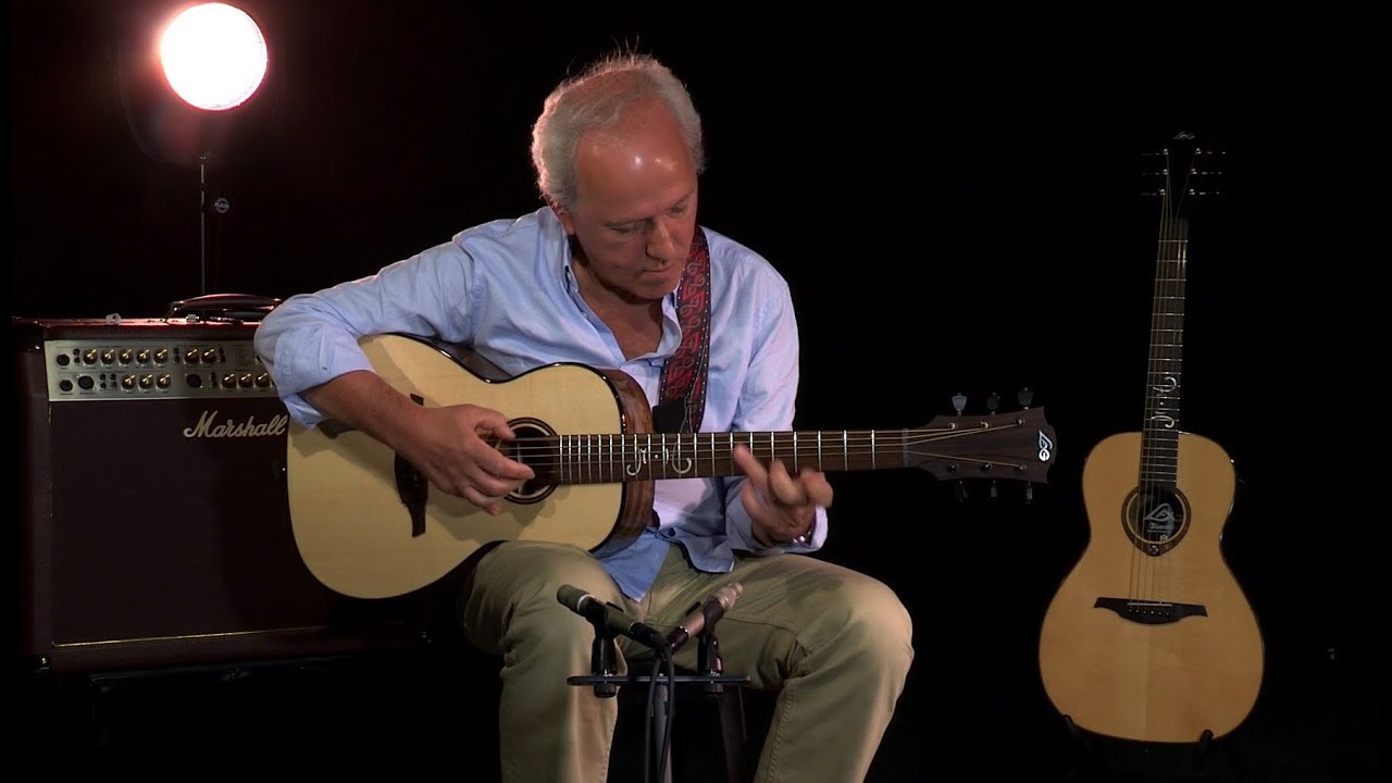 La guitare Lâg Tramontane signature Michel Haumont (vidéo de La Boite Noire)