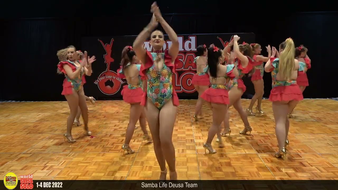 Samba Life Deusa Team at World Salsa Solo 2022