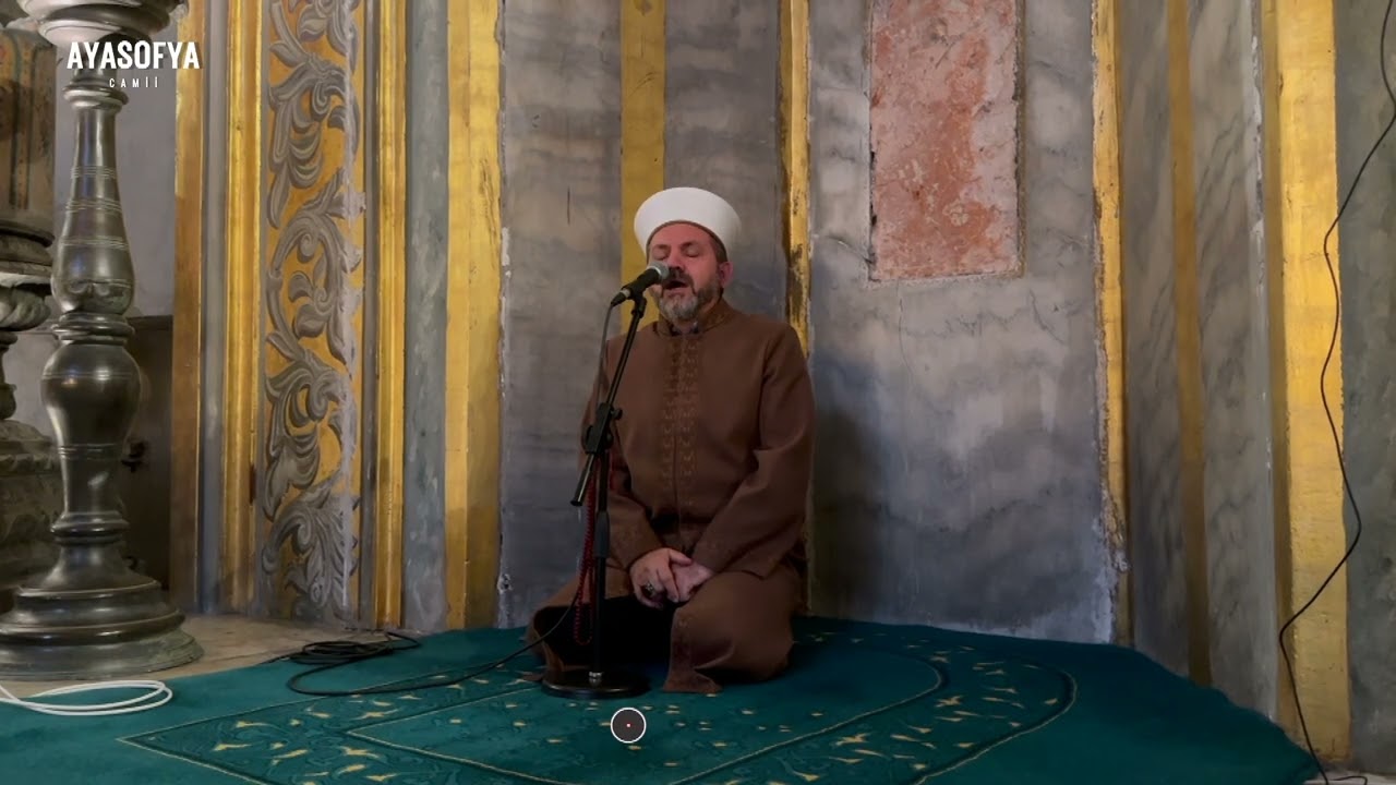 Ayasofya Mihrabiyesi - Haşr 18-21 - Ferruh Muştuer