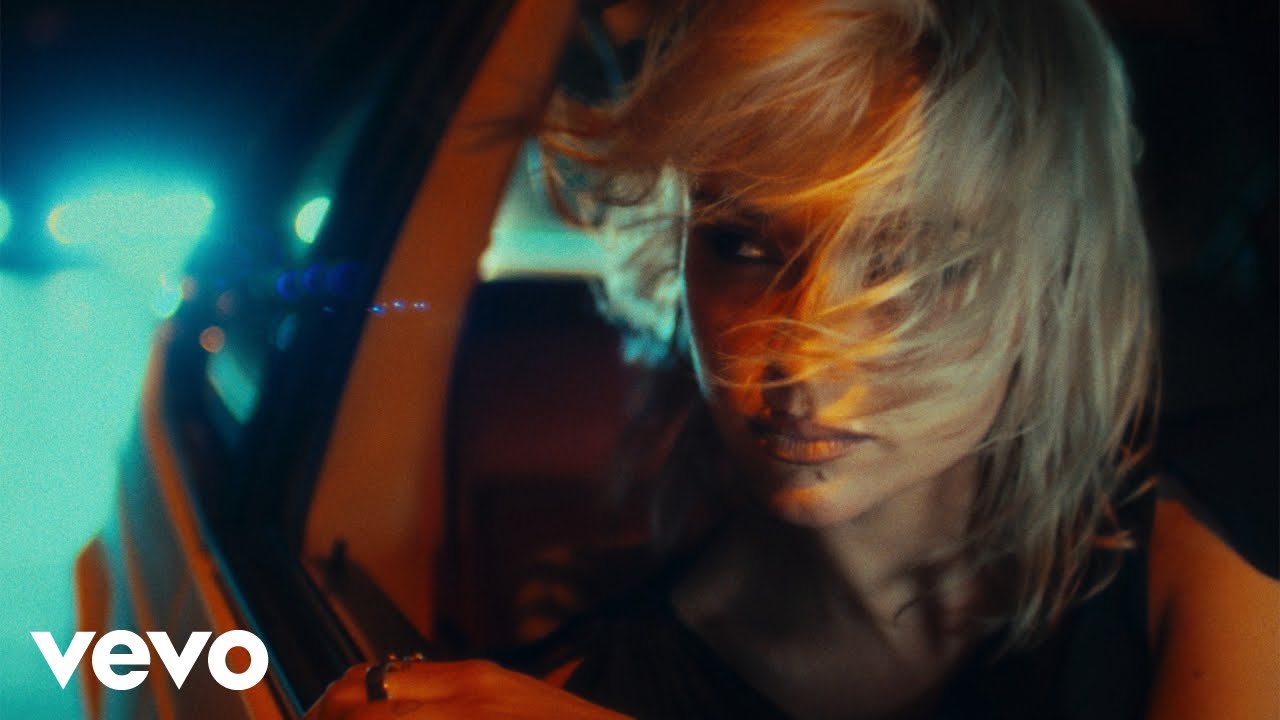 Lolo Zouaï - 3AM in San Francisco (Official Video)