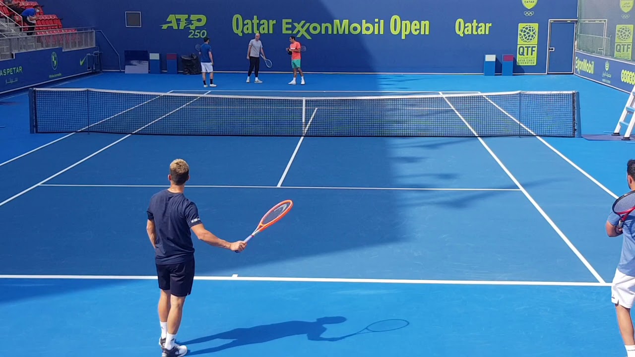 warm up by ROGER FEDERER Qatar Exxonmobil open 2021