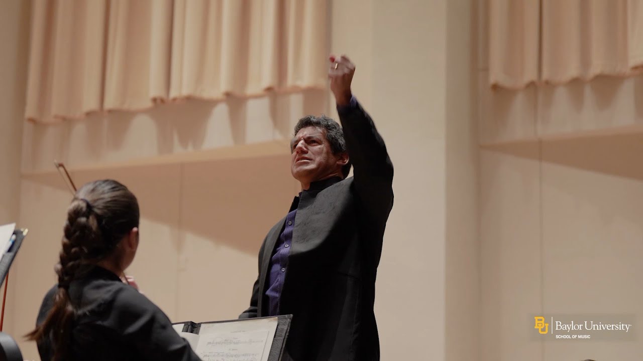 Spotlight on Miguel Harth-Bedoya – Music Director, Baylor Symphony Orchestra