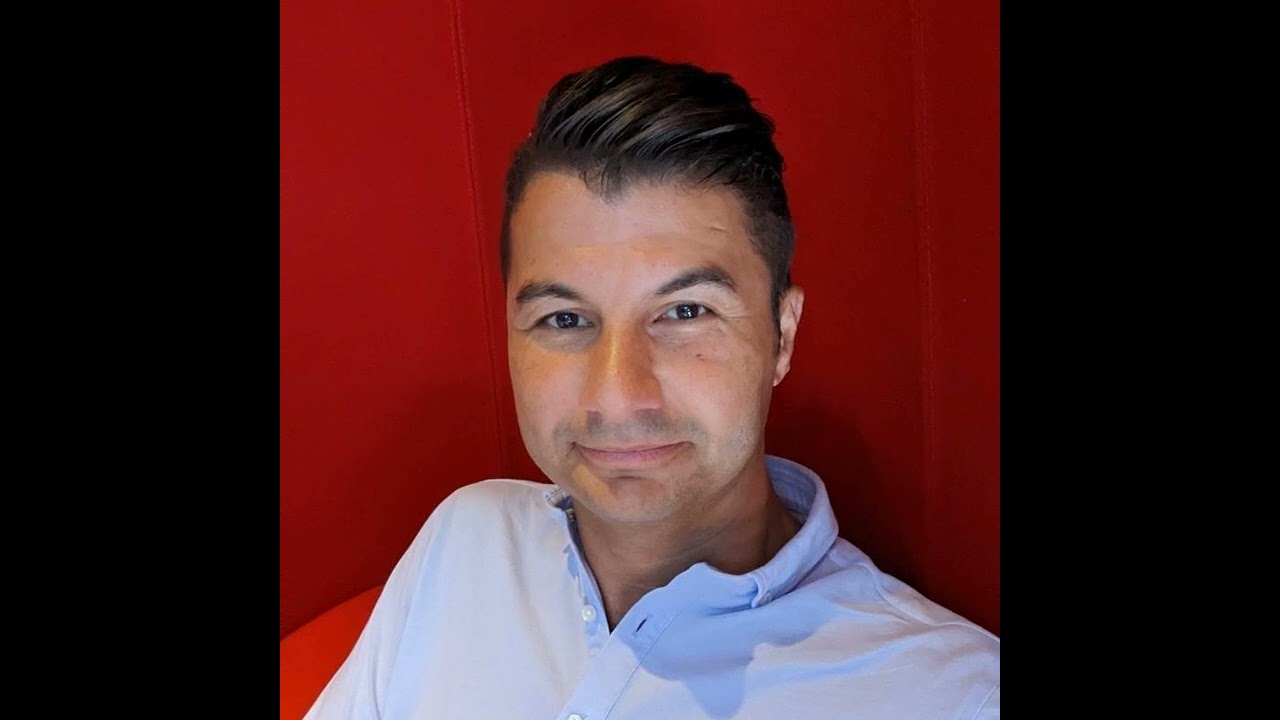 Episode 306 / Izzy Tepekoylu / Zopa Bank / VP of Growth