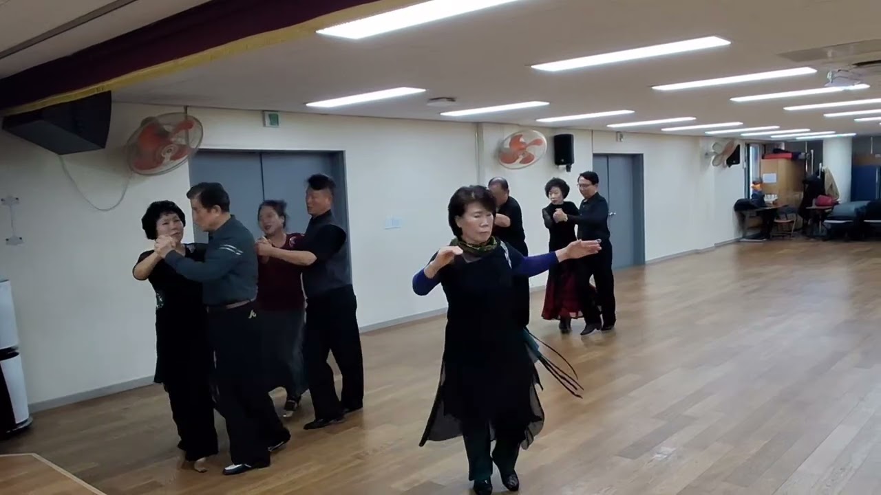 시니어라이프쑈/스포츠댄스 탱고(Tango)/3주차/도봉1동 주민센터/지도 김연금선생님 