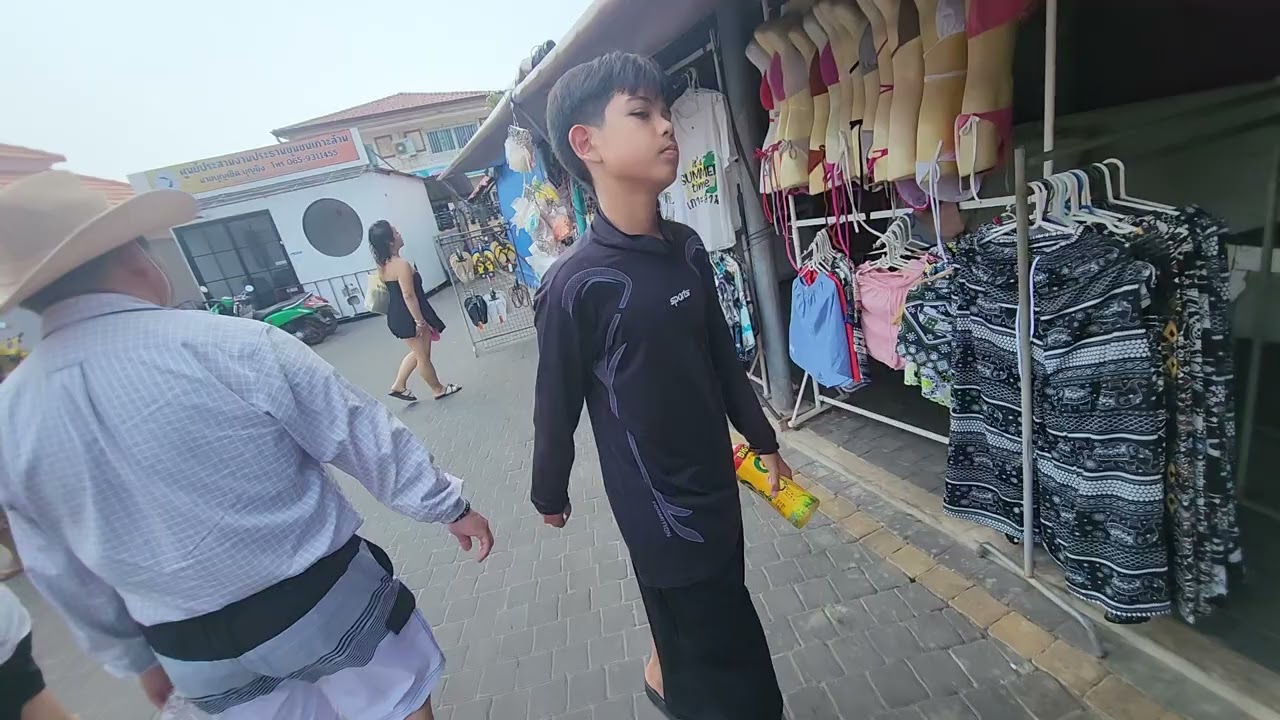 Ncaij nkoj Pattaya Thailand 