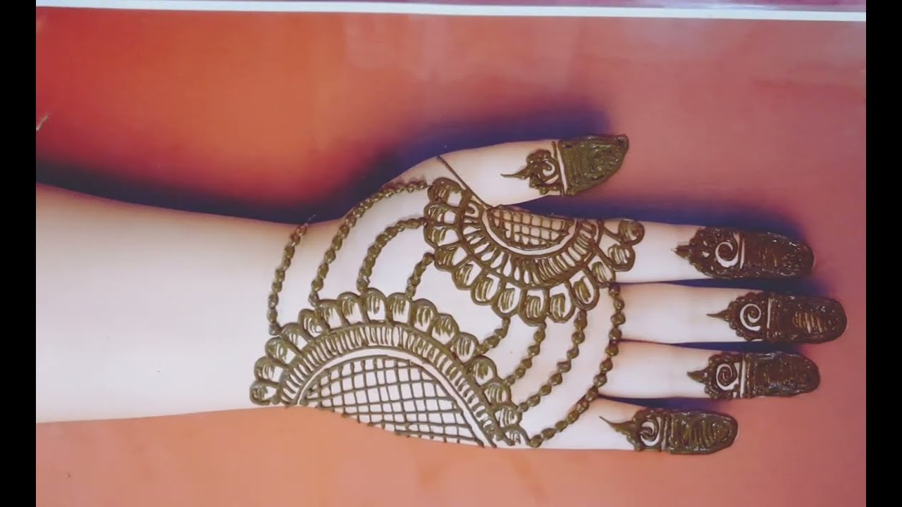 Byutifull mehndi design 