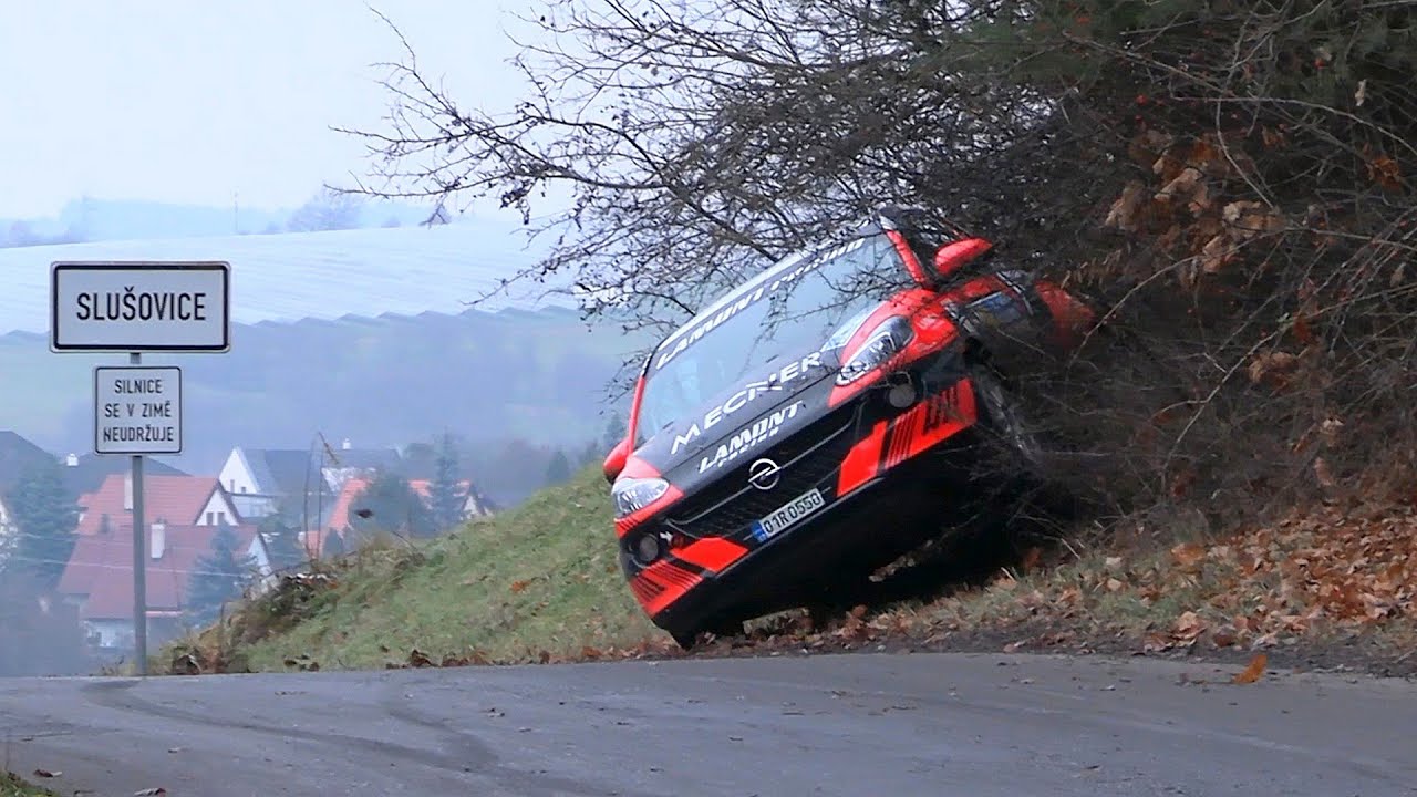 Mikuláš rally 2025 - crash, akce a krize od Musky