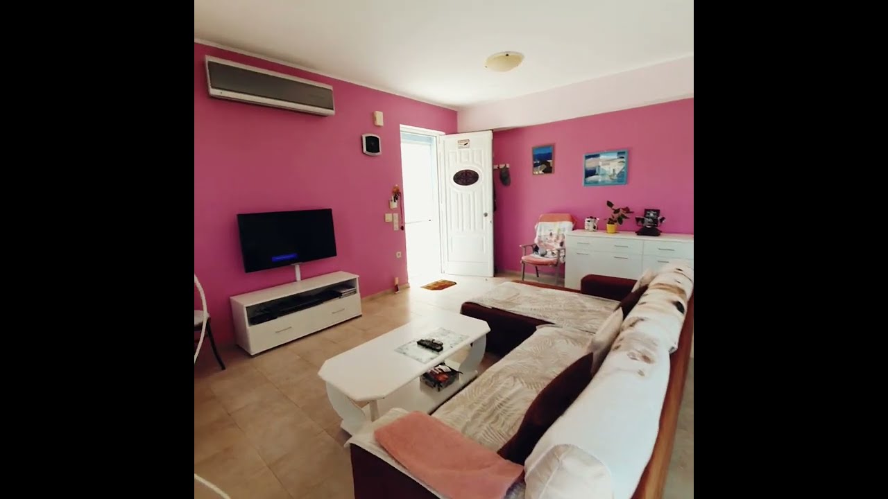 For Sale - Villa 128 m² in Crete  -  349 000 €