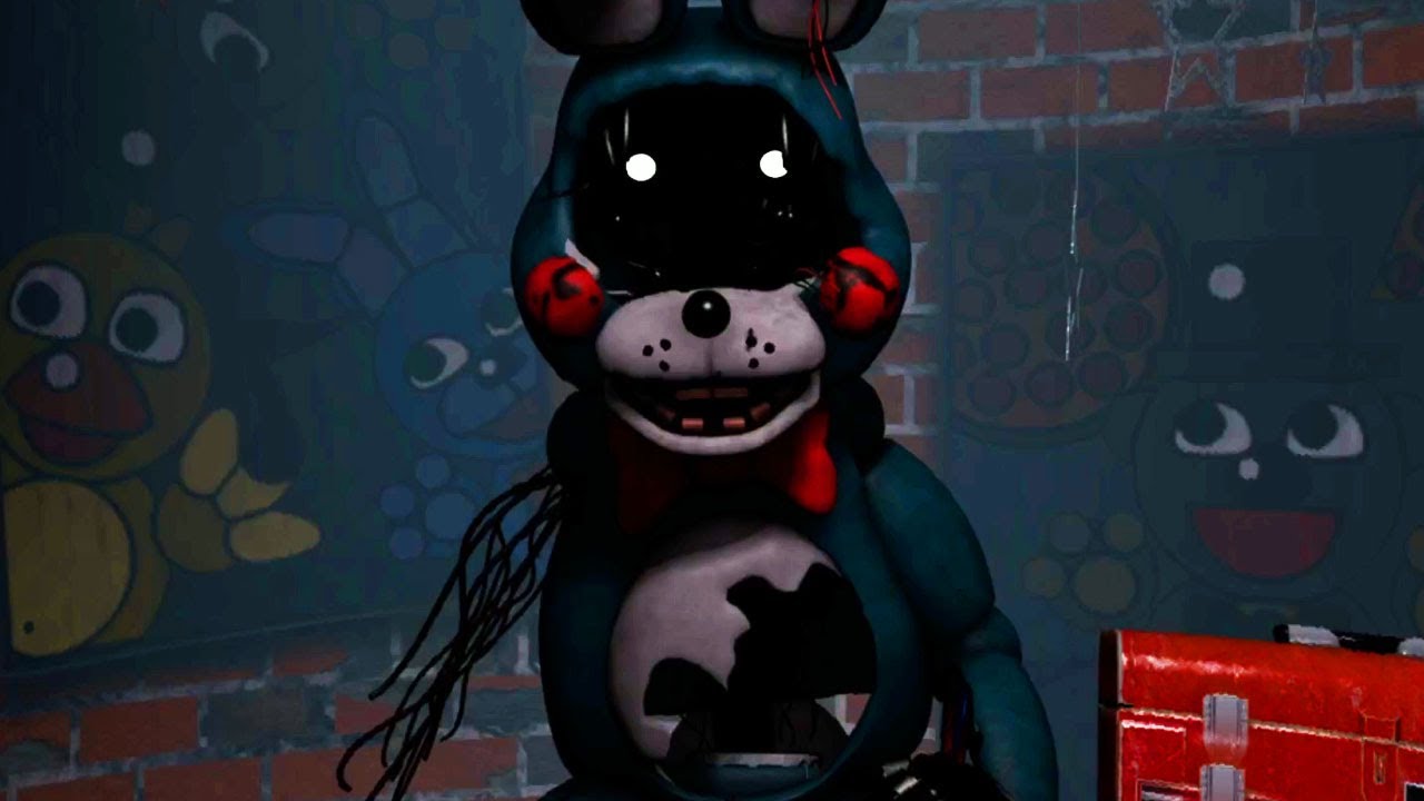 REPAIRING ANIMATRONICS BACKSTAGE BUT THEY'RE ALIVE AND HUNGRY. | FNAF Extended Warranty
