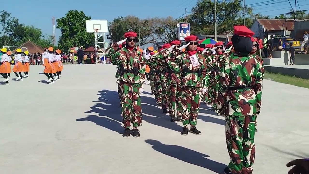 Pariasi Parade gerak jalan putri menyambut Hari Kemerdekaan Tahun 2024