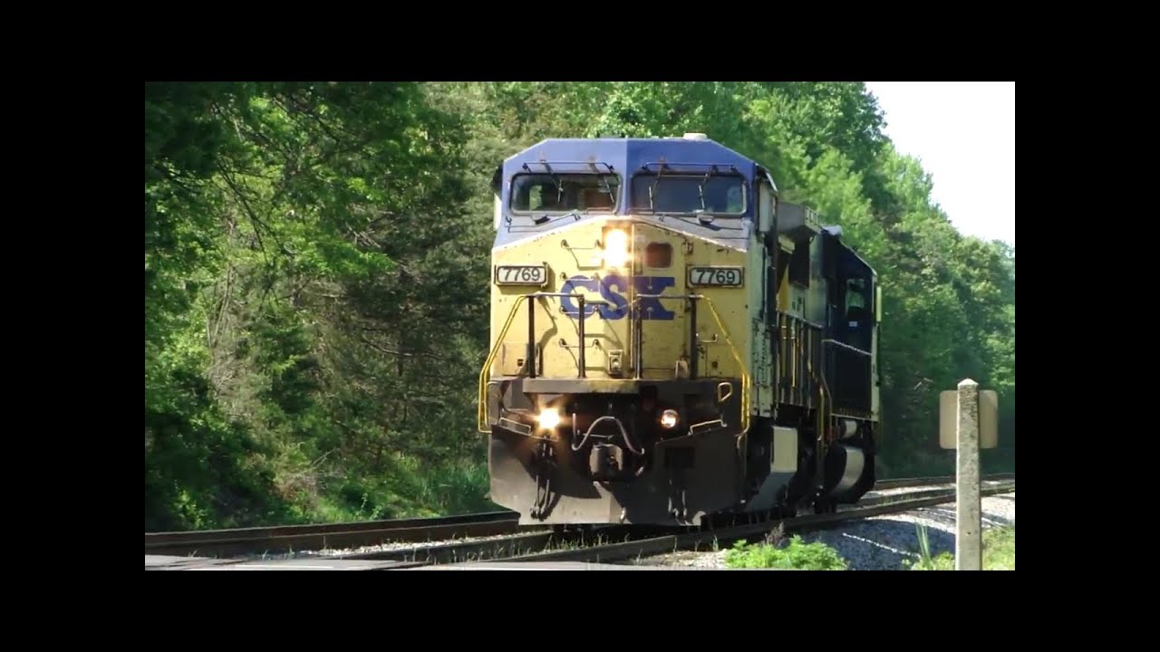 CSX Light Power Through Montevideo