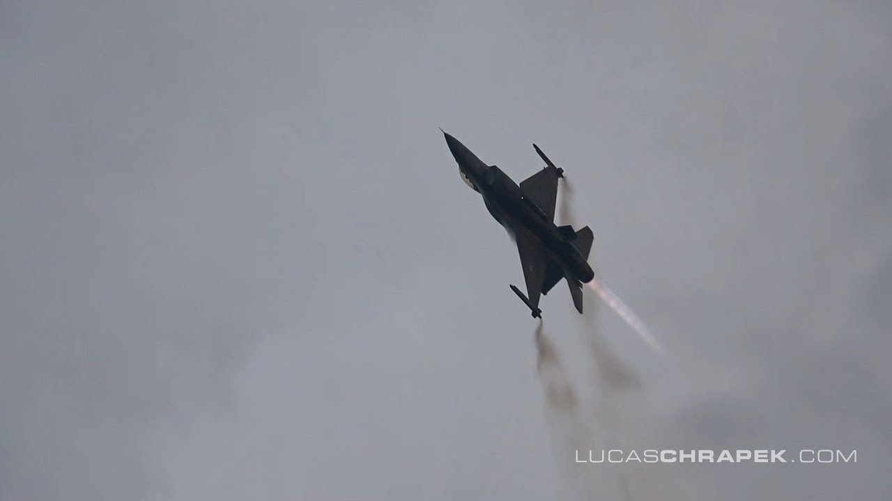 F-16 