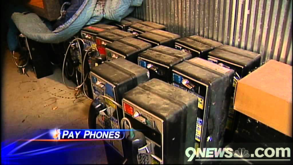 Payphone repairman knows last call is coming