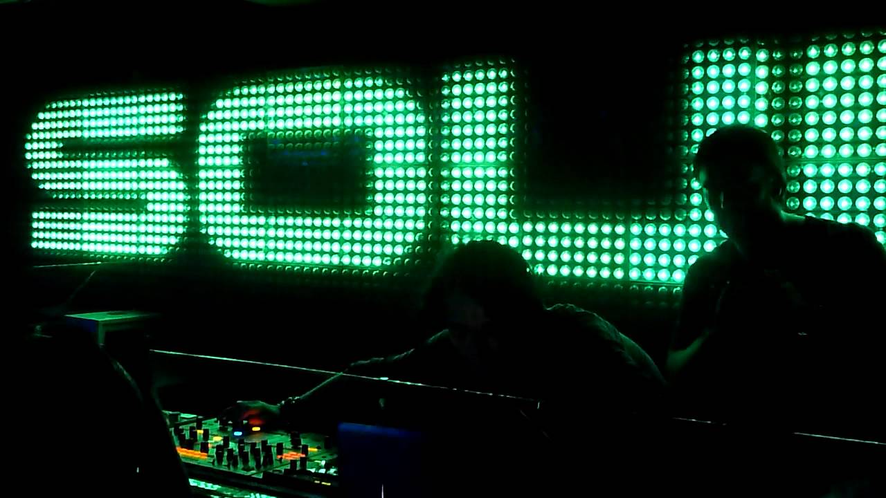 SILICONE SOUL @ BAHREIN 05-11-2011 #02