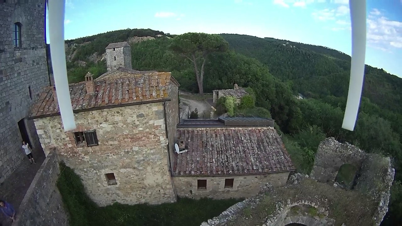 SanDrone a Montarrenti