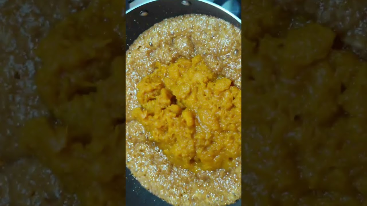 മത്തങ്ങ (pumpkin,) വരട്ടിയത് 😀 നല്ല ടേസ്റ്റ് ഉണ്ട്.. ഒന്ന് ഉണ്ടാക്കി നോക്ക് . Very simple ആണ്.. 