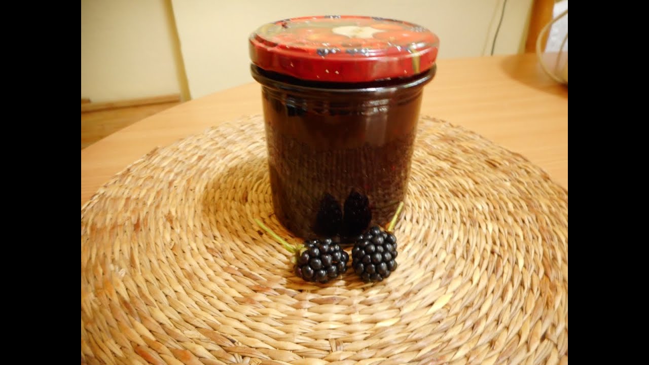 Recept na dom&aacute;ci džem z čern&iacute;c.