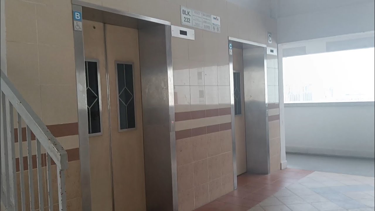 [GOT STUCK IN THE CARGO LIFT] Lifts at Bras Basah Complex Part 1