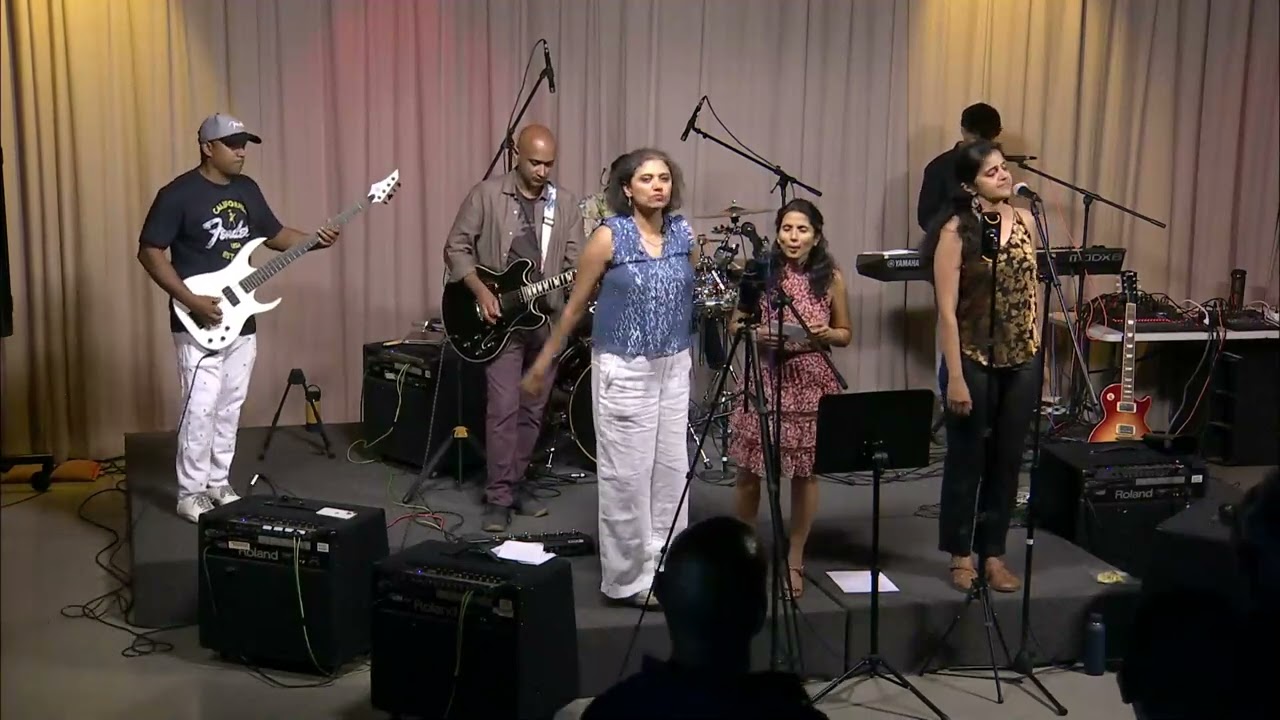 14 We are family (Sister Sledge)