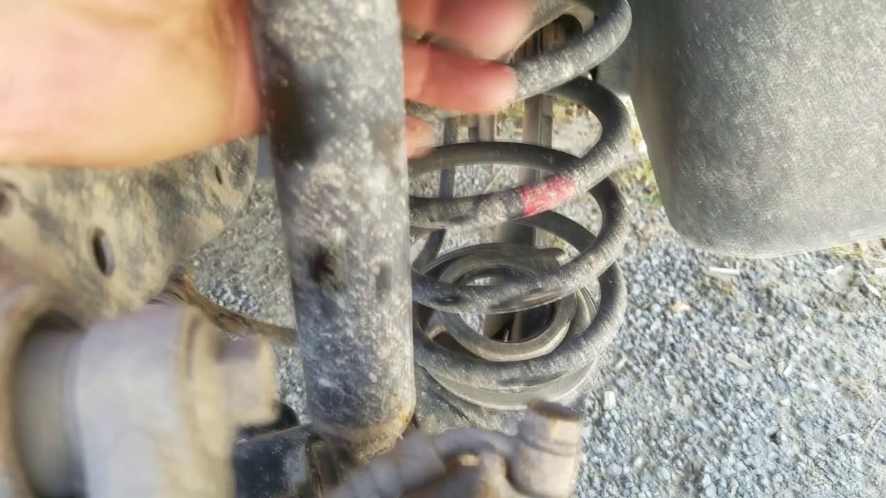 How To - Change Rear Shocks Honda Civic (2007)