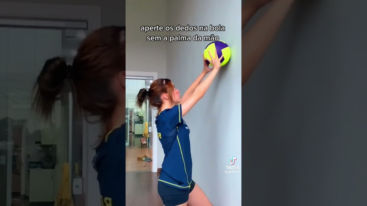 APRENDA A DAR UM TOQUE NO VOLEI IB: @giucroce