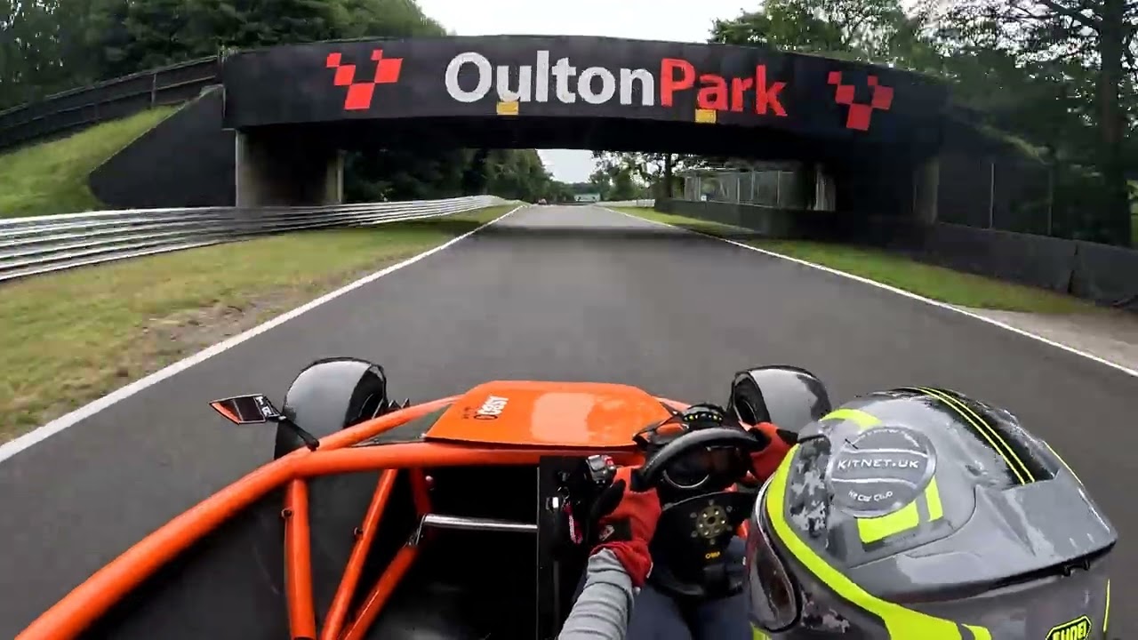 Outlon Park Track day in the Asbo 4 when the wishbone breaks causing a spin.