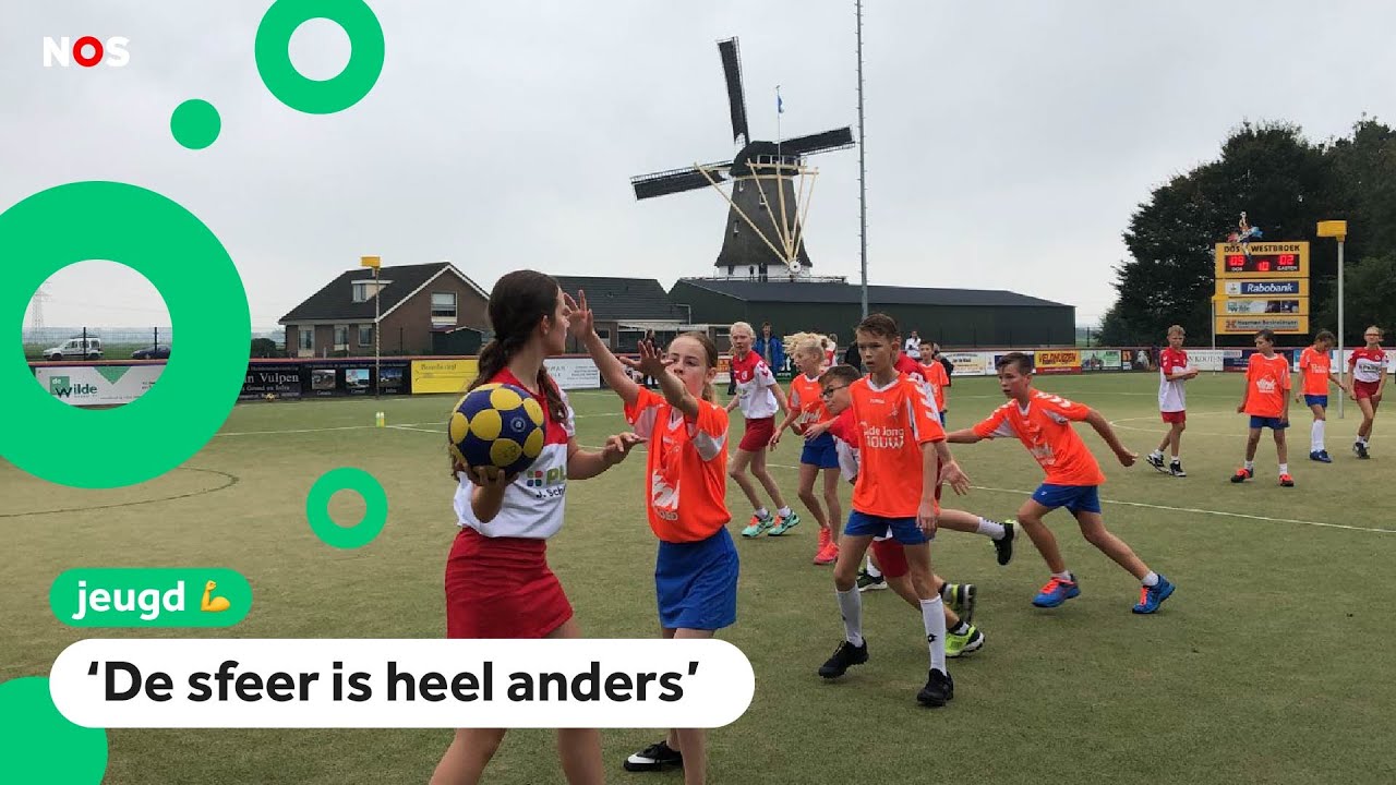 Een sportwedstrijd zonder ouders langs de lijn