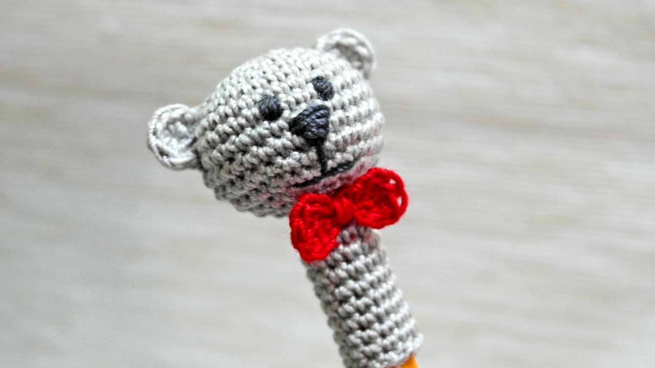 How To Make A Cute Crocheted Bear Pen Cap - DIY Crafts Tutorial - Guidecentral