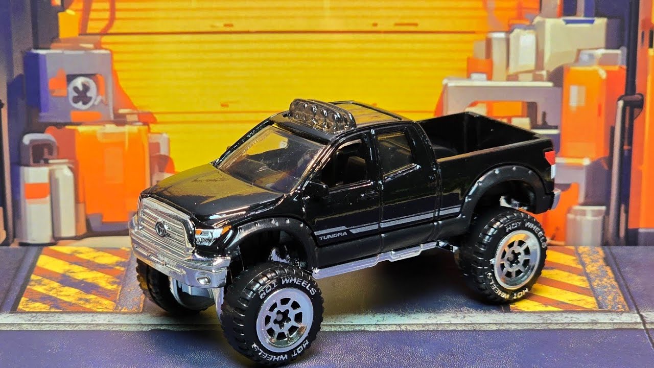 Toyota Tundra - Hotwheels Silver Series - Unboxing. 