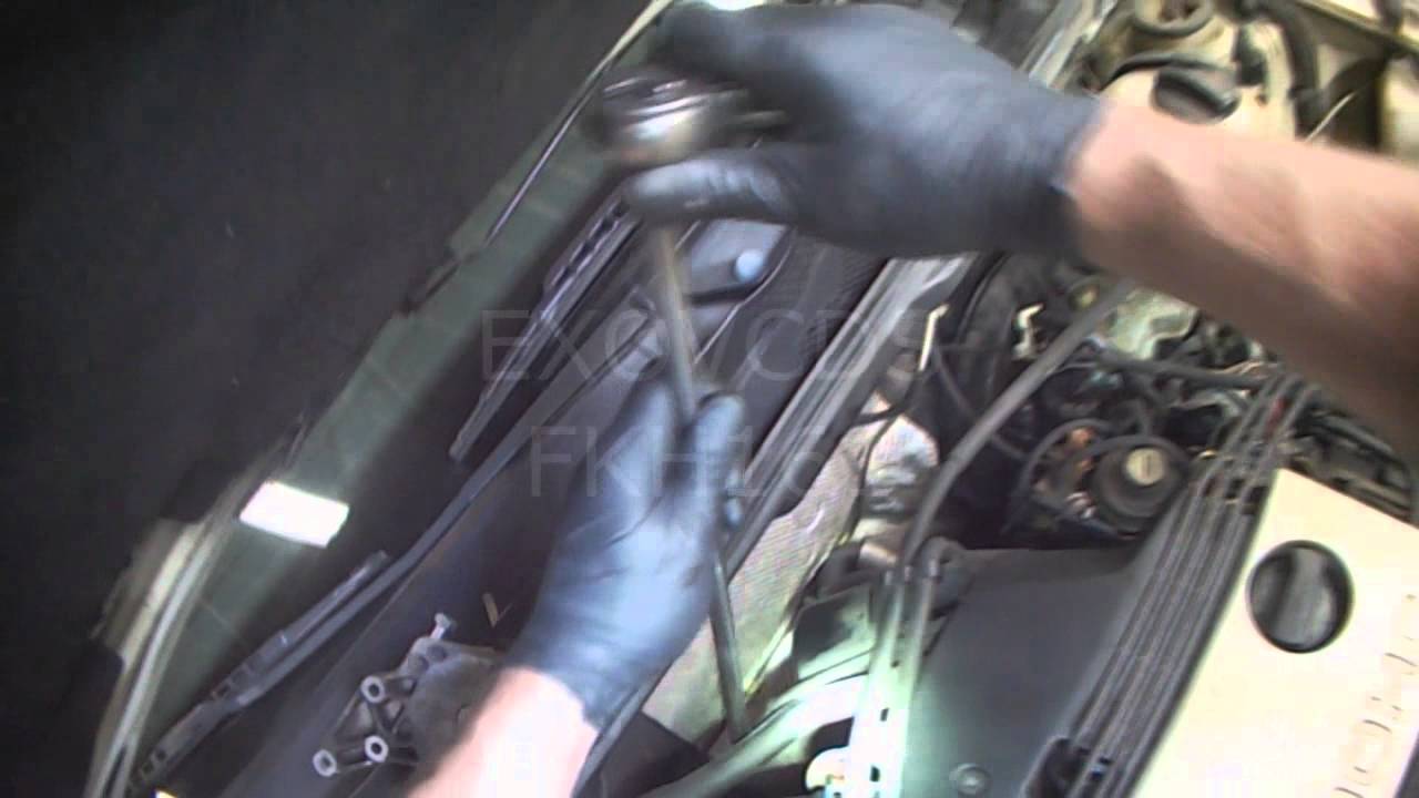 VW A3: 2.8L AAA VR6 Water Pump Part 2