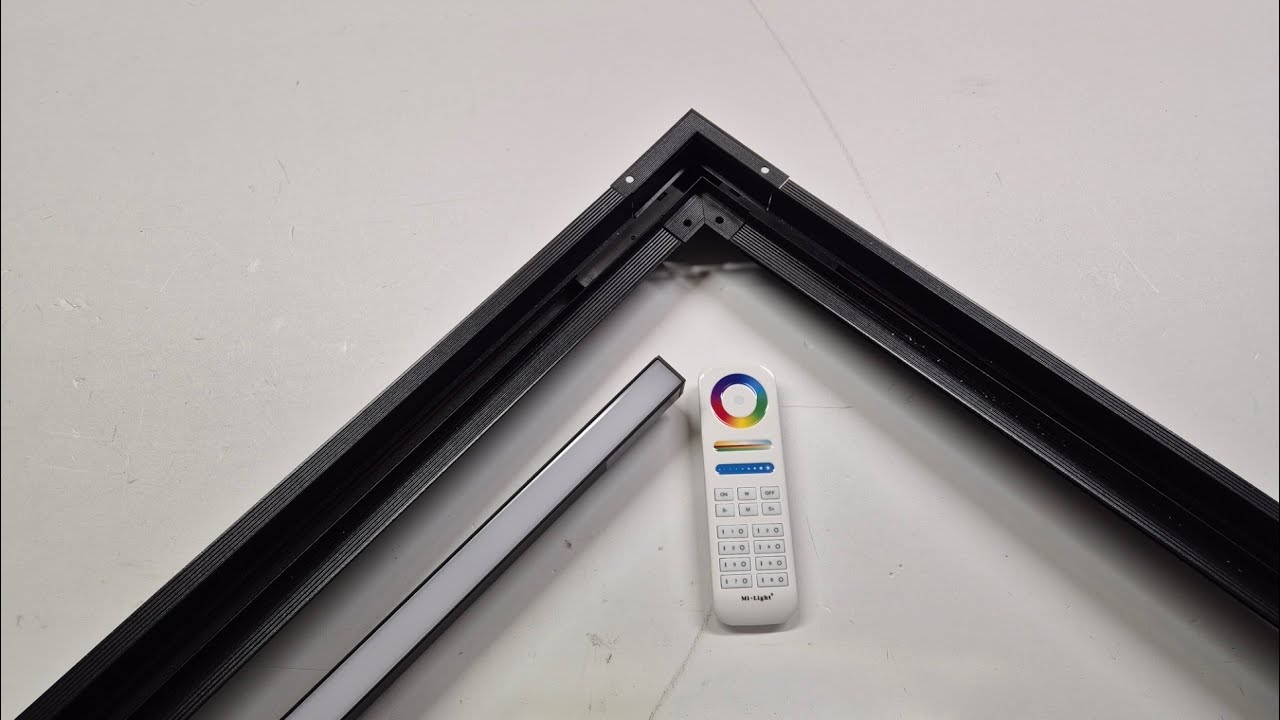 Ako nain&scaron;talovať a sp&aacute;rovať Magnetick&eacute; koľajnicov&eacute; svietidl&aacute;