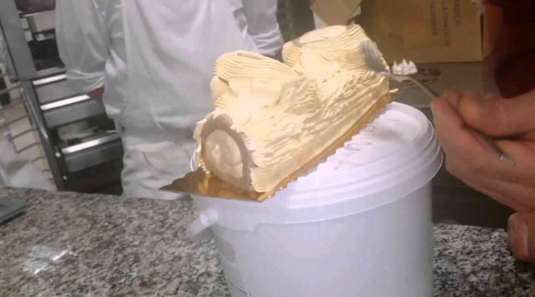 Bûche crème au beurre technique de fabrication.