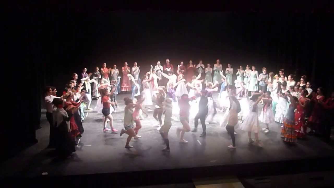 Sevillanas - Conservatorio profesional de danza 'Luis del Río' Córdoba (Día de Andalucía)