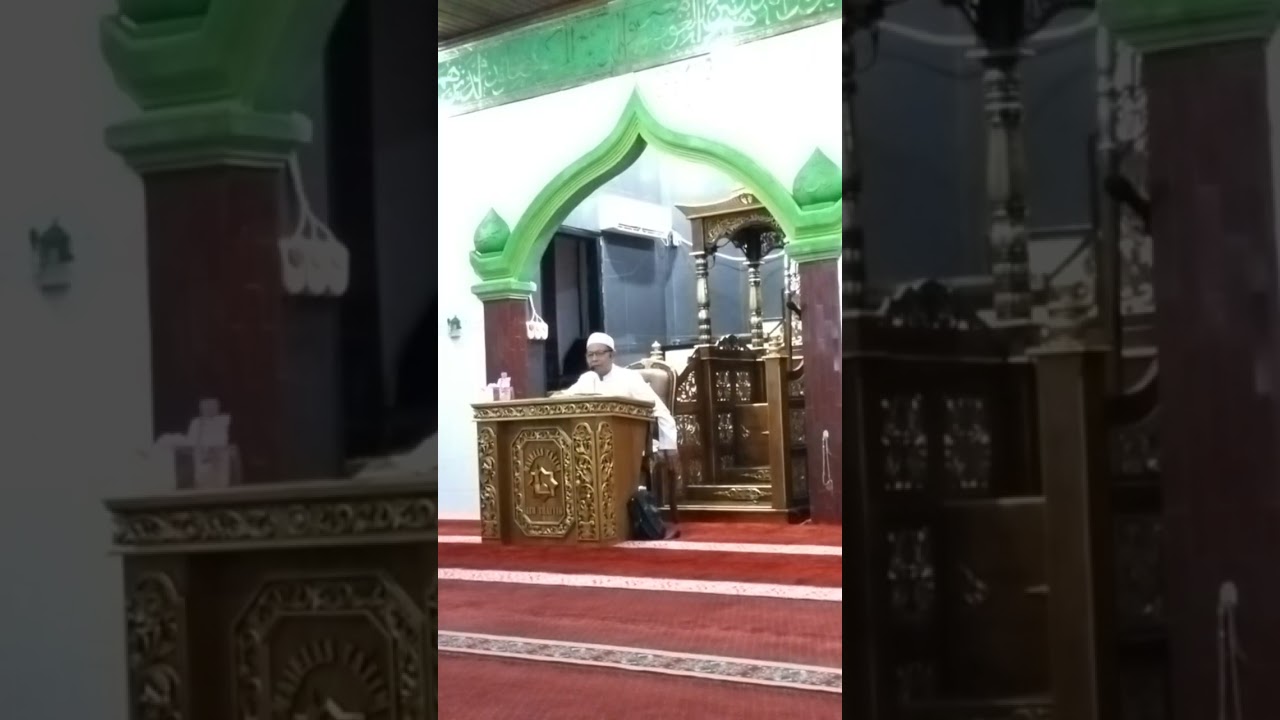 MASJID ATH-THAYYIB SAMARINDA, PENGAJIAN RUTIN MALAM AHAD bersama UST. DRS. H. AZHAR QOWIM