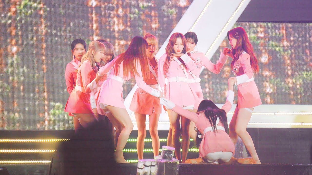 맨발 투혼 우주소녀(WJSN) - 꿈꾸는 마음으로(Dreams Come True) @180404 울산 쇼챔[4k Fancam/직캠]