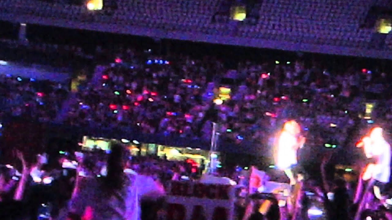 Girl Almighty One Direction OTRA Melbourne 15/2/15