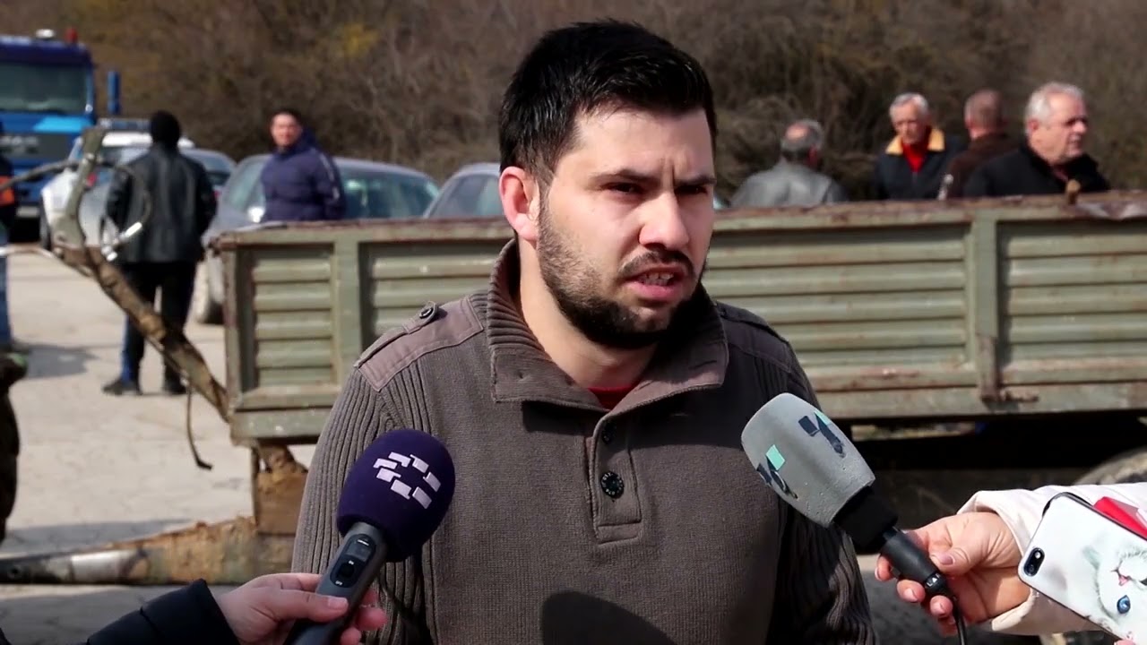Протести на патот Битола - Кичево со барање за реконструкција на коловозот