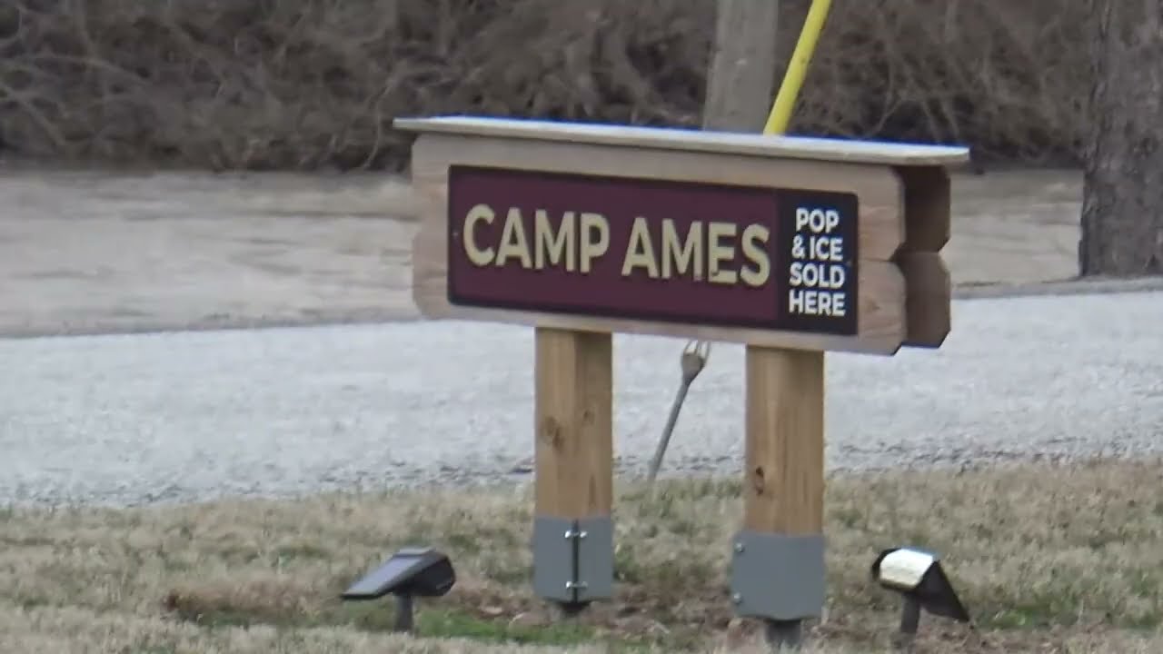 RV H TRAVELS - CAMP AMES, X-ING INTO CANADA