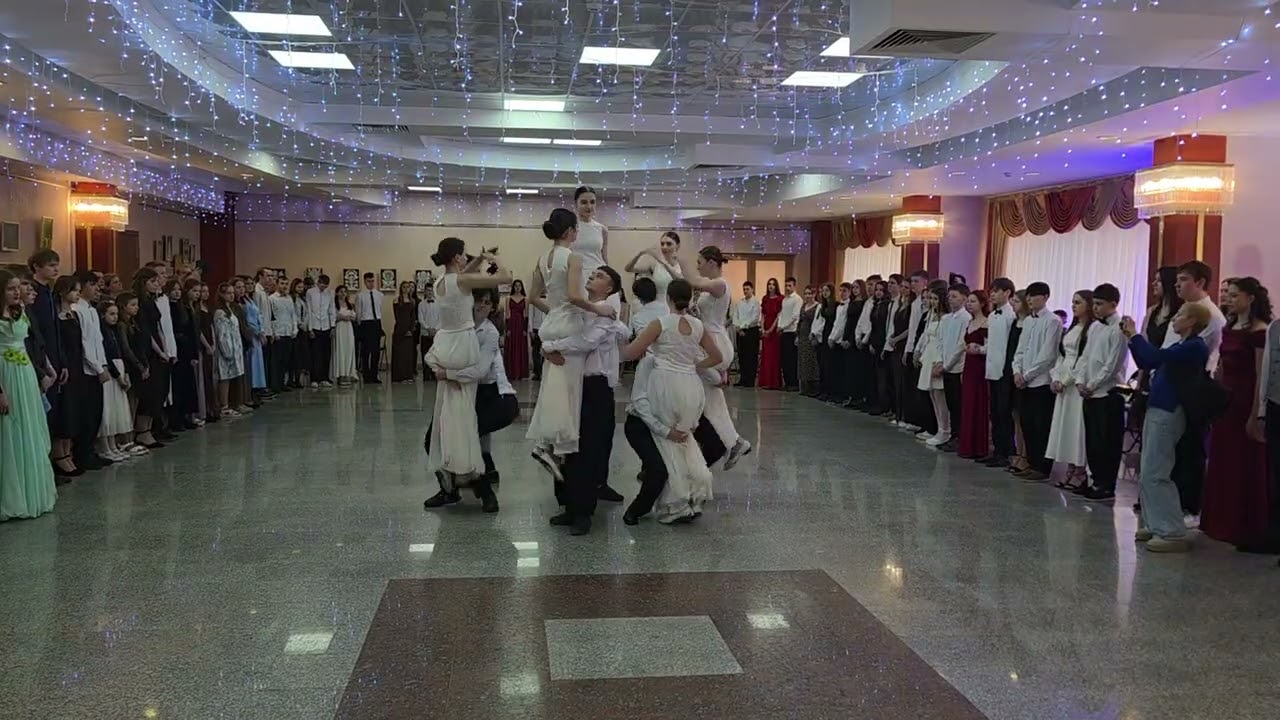 Сретенский бал православной молодежи в Кобрине