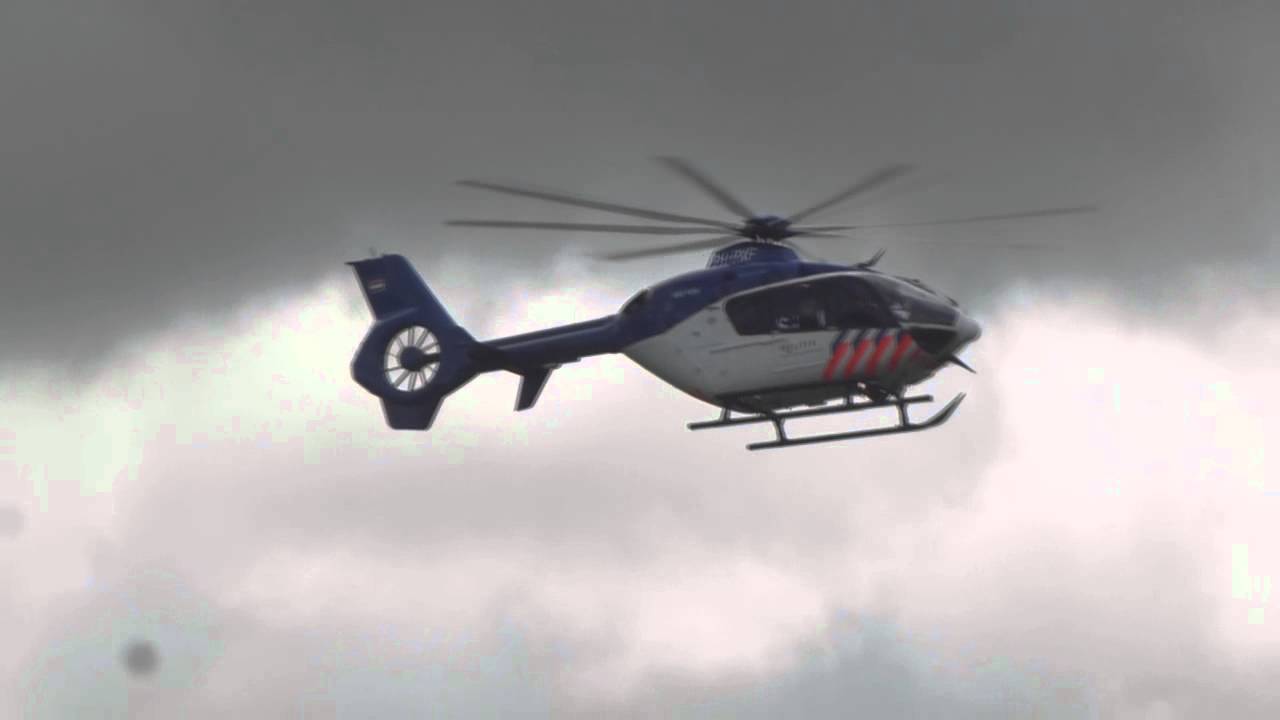 'Landing' KLPD Politiehelikopter PH-PXF EC-135 Op Texel Airport