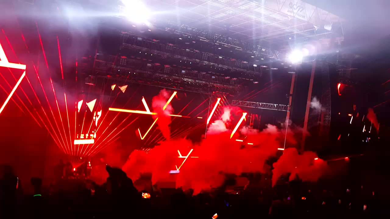 Benny Benassi - Satisfaction LIVE at Red Rocks.