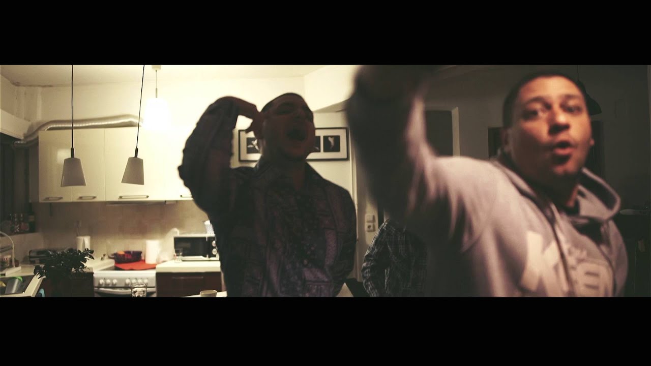 Mad Clip Ft. Taki Tsan - Eimai Trelos