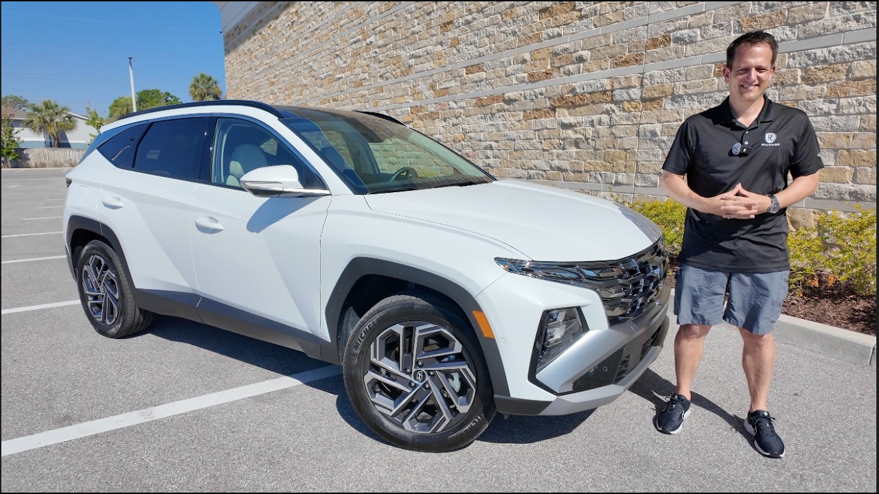 The 2026 Hyundai Tucson PHEV is a MORE affordable SUV than a Toyota RAV4 PHEV